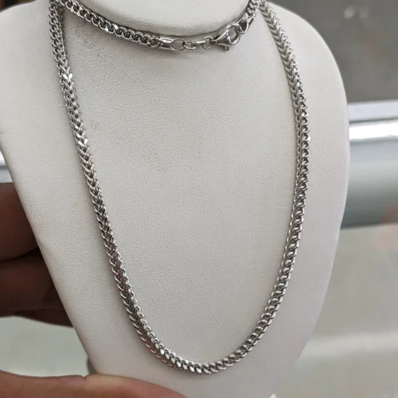 14kt Real White Gold Franco Diamond Cut Chain